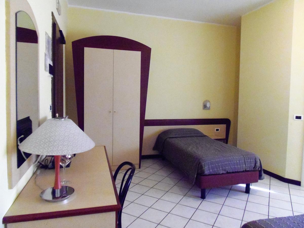 Albergo Sirena Bazzano Zewnętrze zdjęcie